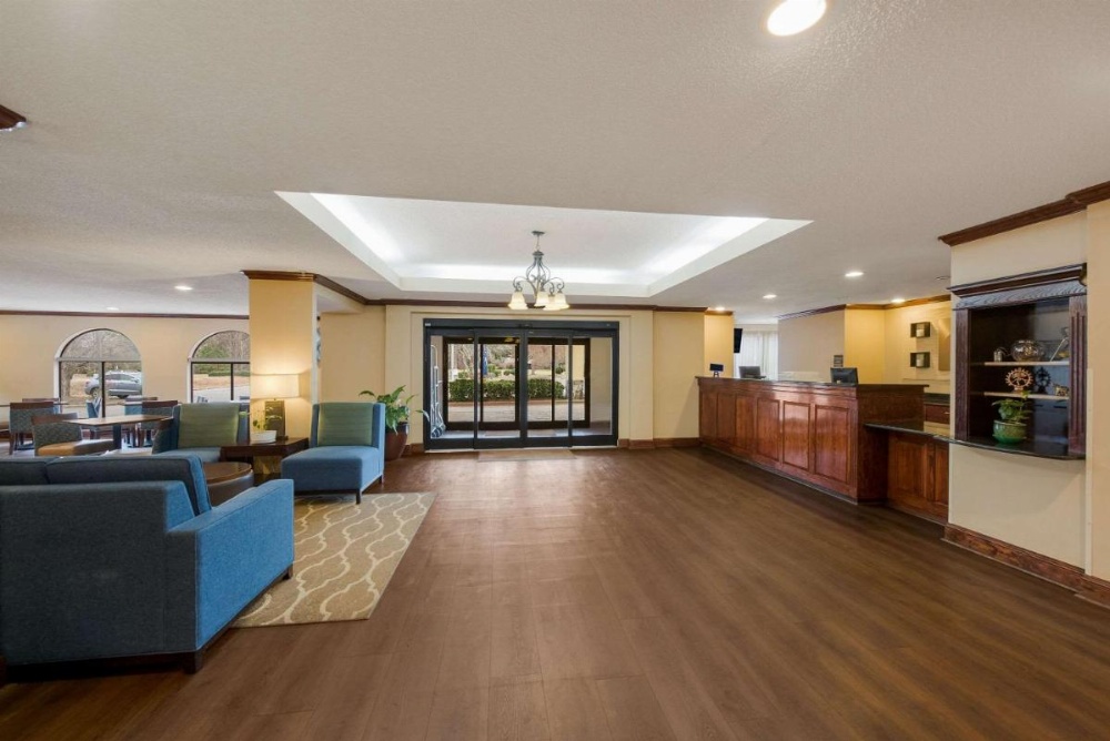 Comfort Inn Fayetteville I-95 Image 27