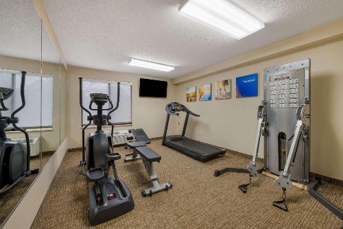 Comfort Inn Fayetteville I-95 image 5